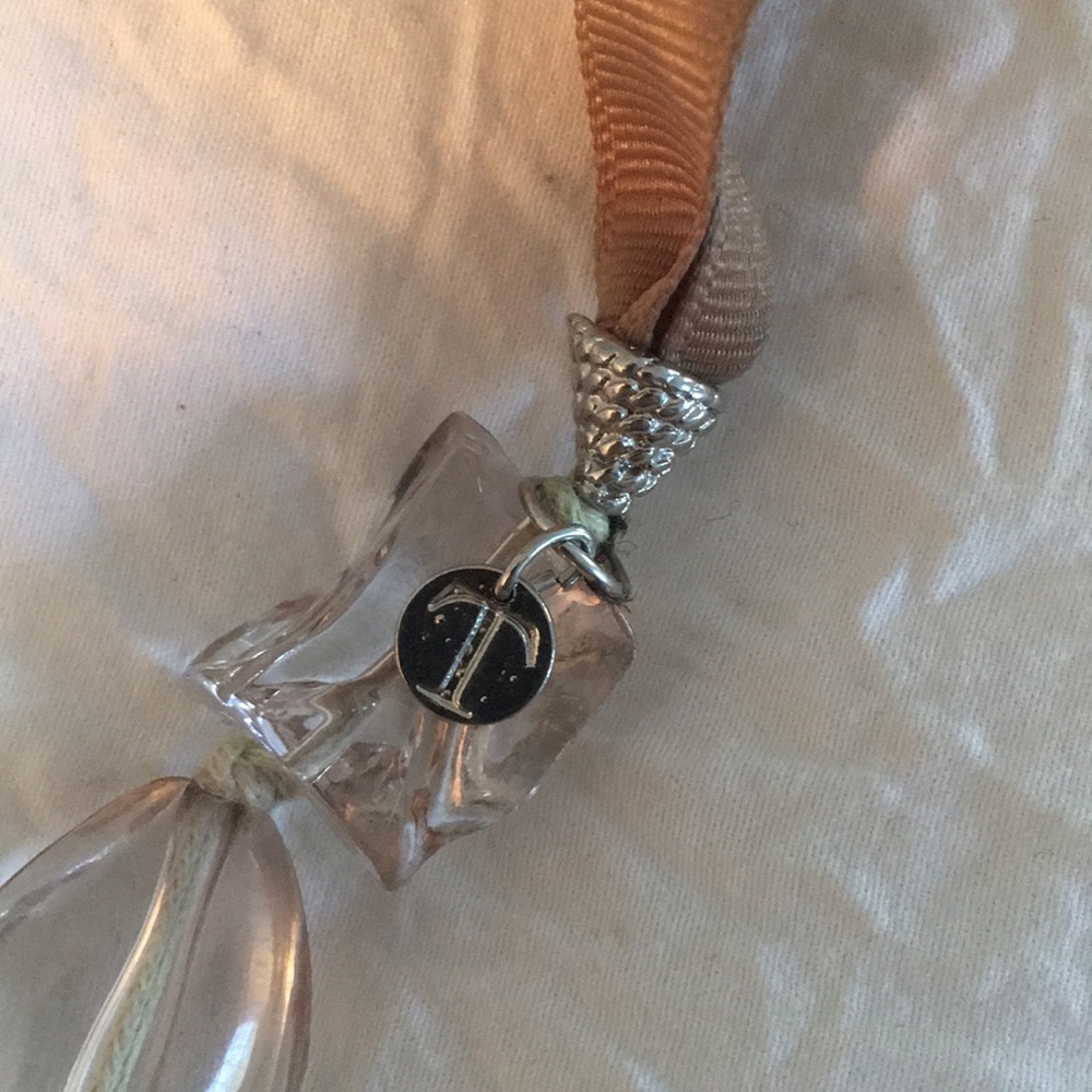 Talbots statement necklace - Picture 3 of 3